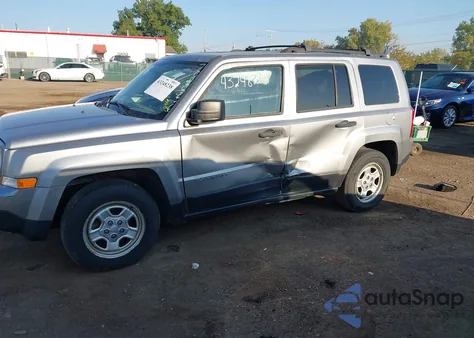 2016 Jeep Patriot Sport z USA, uszkodzony, nr VIN 1C4NJPBB9GD702556